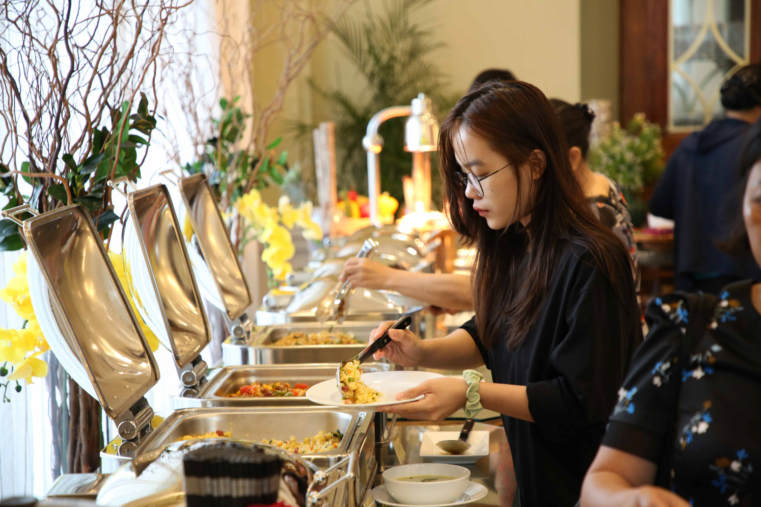 avs hotel phuquoc